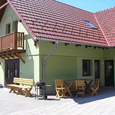 Penzion U Tomasu Vsechovice Ngoại thất bức ảnh